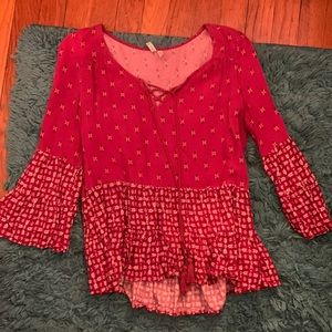 Mudd Women’s Blouse, Size Medium
